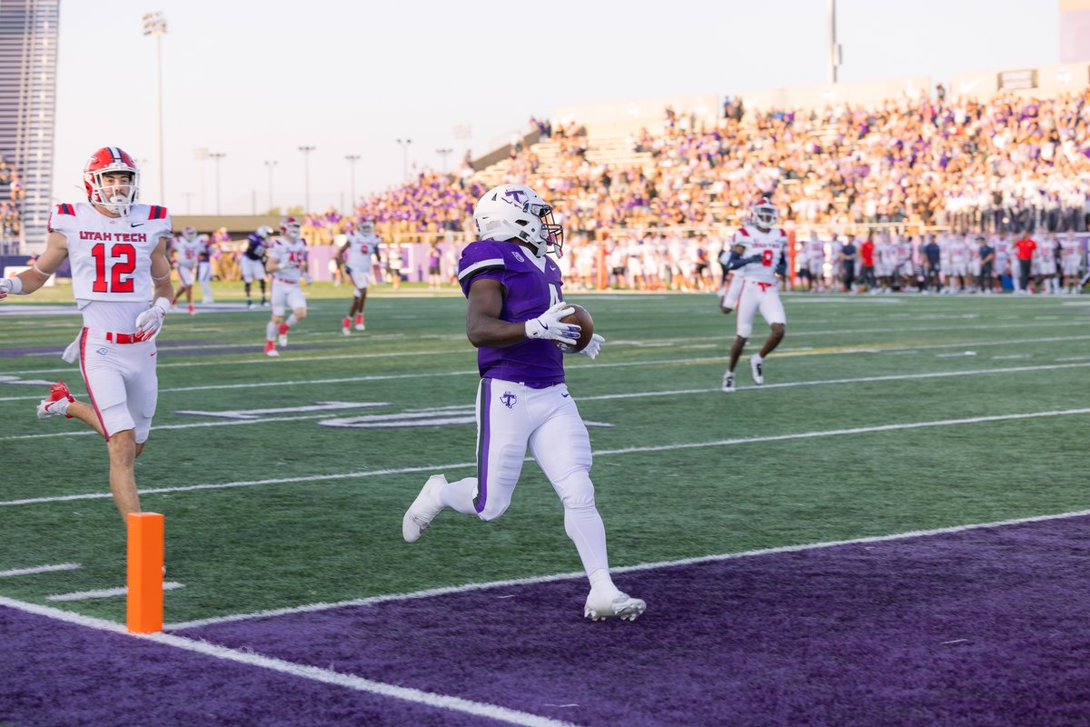 TarletonState's tweet photo. A @TarletonFB win is the perfect way to wrap up an unforgettable Homecoming week! 💜🏈

#TarletonState #BleedPurple #TarletonHomecoming #Tarleton125 https://t.co/xa17CGrscy