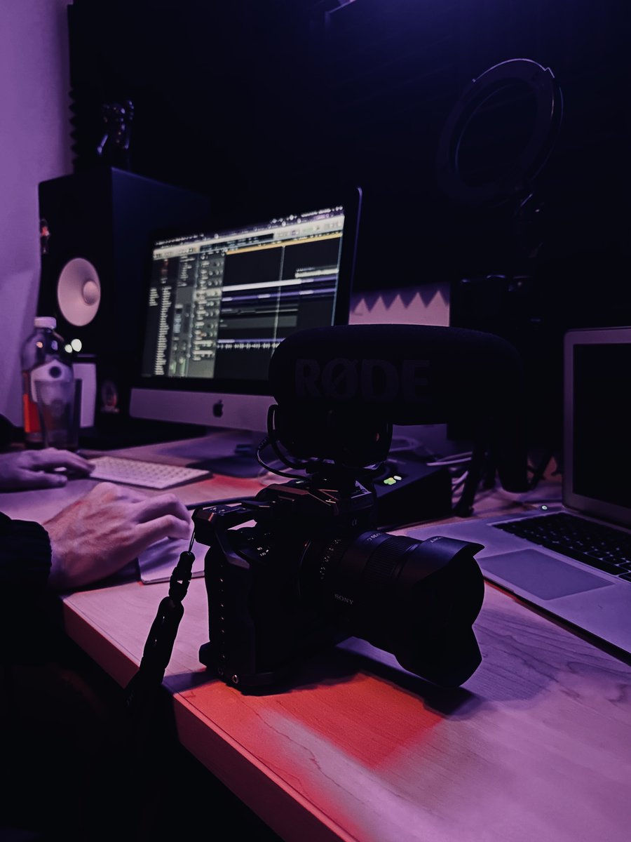 I created a FREE course on everything I’ve learned about dropshipping and how to hit $10k/day.

It’s absolutely everything I’ve learnt after 5 years and 8 figures in the industry

Reply “$10k” to get access for FREE!