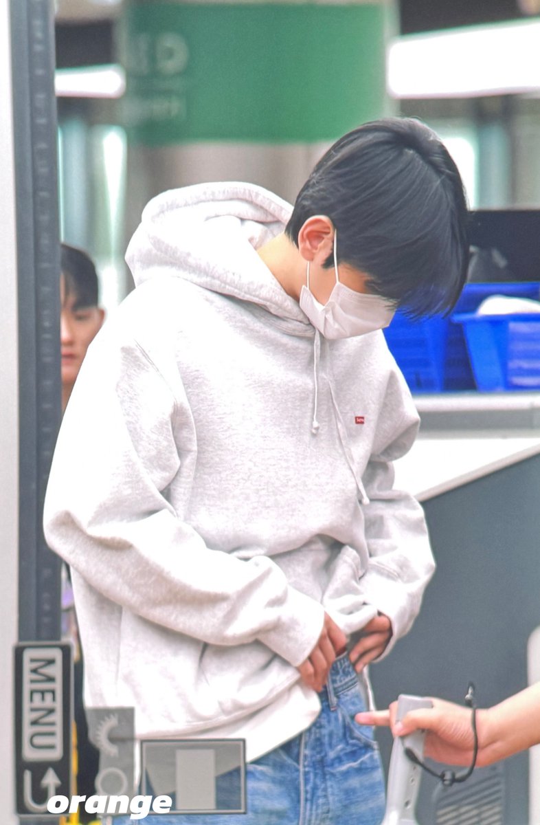 241013   GMP   재주

#백현 #BAEKHYUN #ベッキョン 
<a href="/B_hundred_Hyun/">Baekhyun_EXO</a> <a href="/BAEKHYUN_INB100/">BAEKHYUN_official</a>