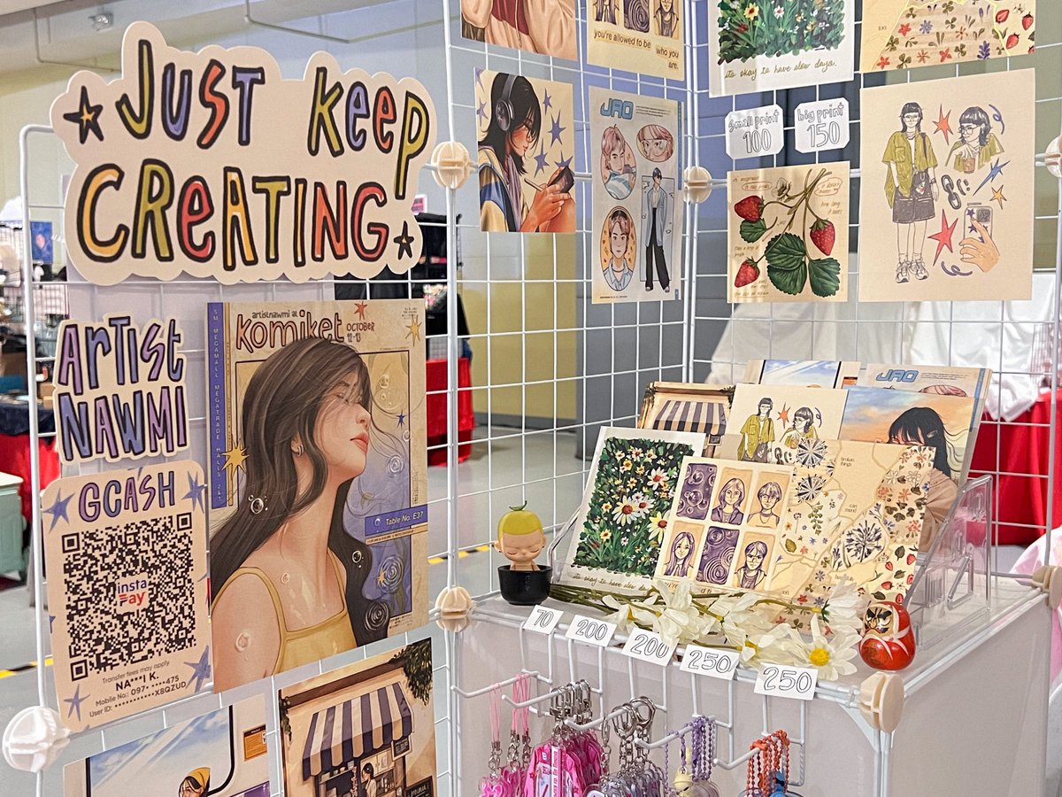 artistnawmi's tweet photo. I'm still here at KOMIKET October in SM Megamall Megatrade Halls 2&amp;3 🪷

Table E37
11:00AM to 8:00PM

last day today, see you! ˙⋆✮ https://t.co/uBsNRmEiw7