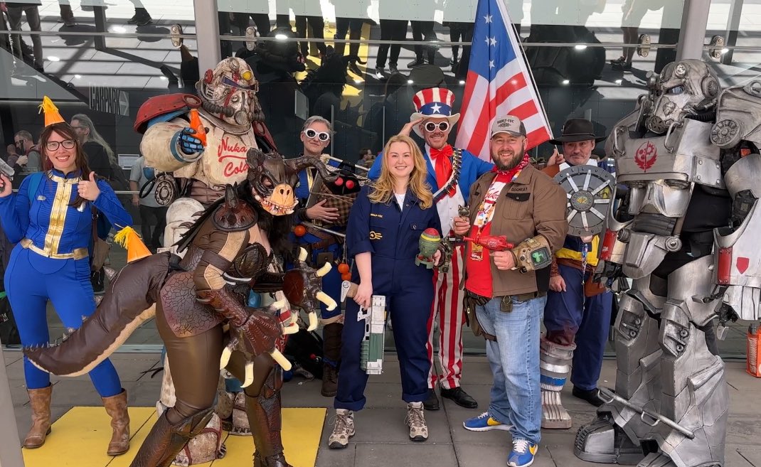 MoonlitCharlie's tweet image. Fallout Fallout Fallout Fallout