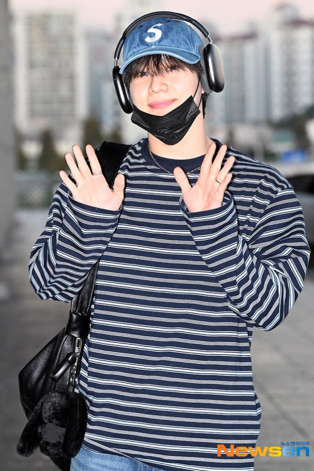 Kstyle_news's tweet photo. 【PHOTO】SHINee テミン「SBS INKIGAYO LIVE in TOKYO」のため日本へ出国（動画あり）
https://t.co/vOEWAv2JTx

#SHINee #テミン #INGALIVE2024 https://t.co/zBB17MBobP
