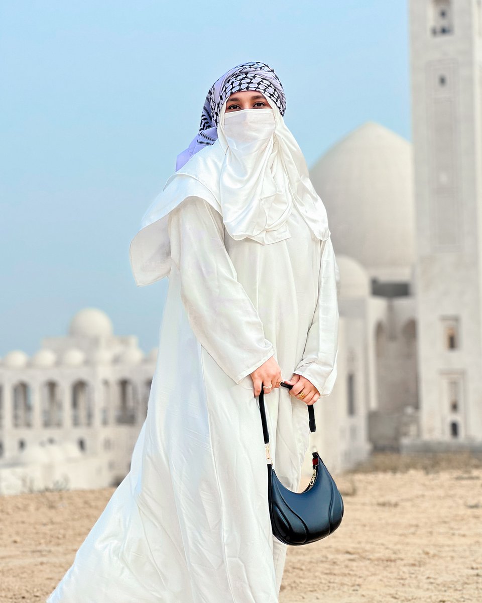 Life Is An Open Book if Anyone Needs To Get Some Motivation It Is The Best Source To Get It, Remain Favoured And Attempt To Be Receptive,

  Good Afternoon !! 🎉🫶