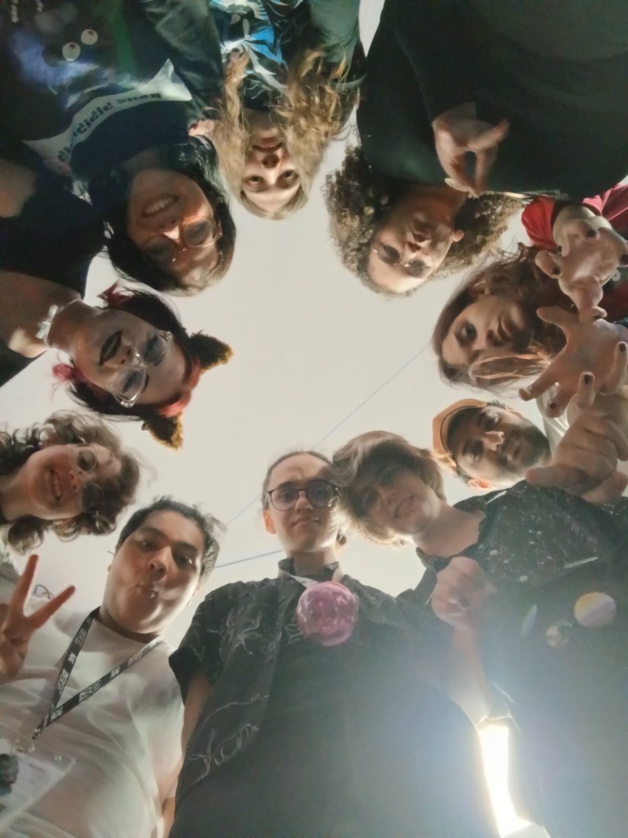 ; Any Dançando nas Brumas​ tweet media