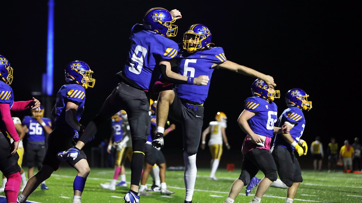 [RECAP] Kern gets first win as Midway sprint football coach as Eagles hold off Quincy - gomidwayeagles.com/sports/fball/2…
