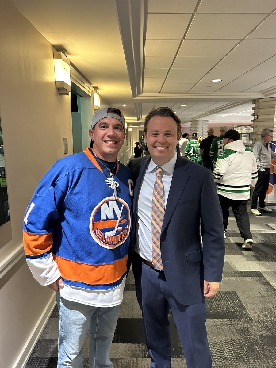 Got to meet the best broadcaster in the NHL tonight. <a href="/brendanmburke/">Brendan Burke</a> … Bad outcome for the boys though.