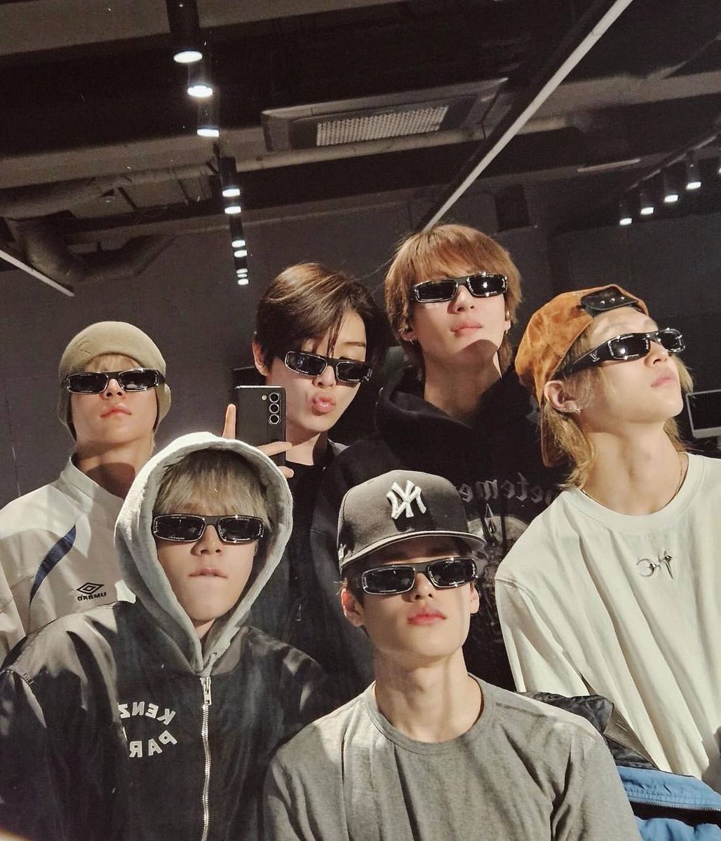 wegoriize's tweet image. 🫂🧡🫂