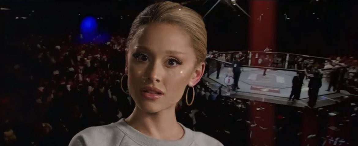 Ariana World HQ ☀️ tweet media