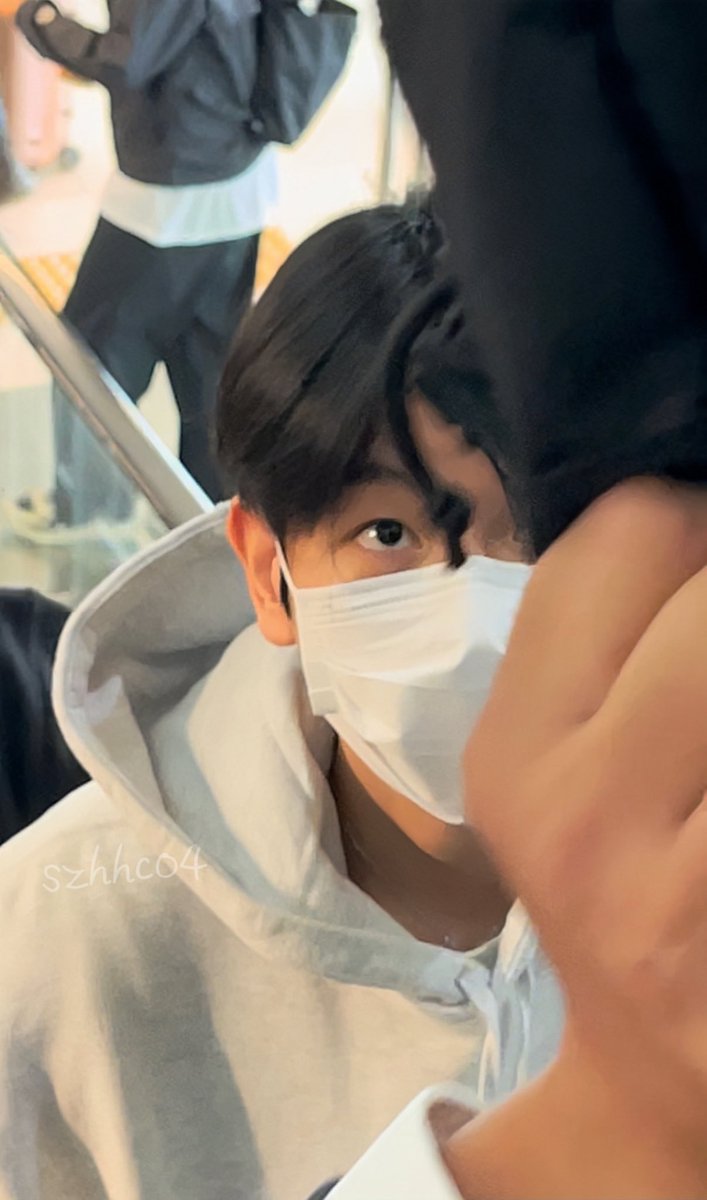 20241013 백현 GMP✈️

#백현 #EXO #BAEKHYUN