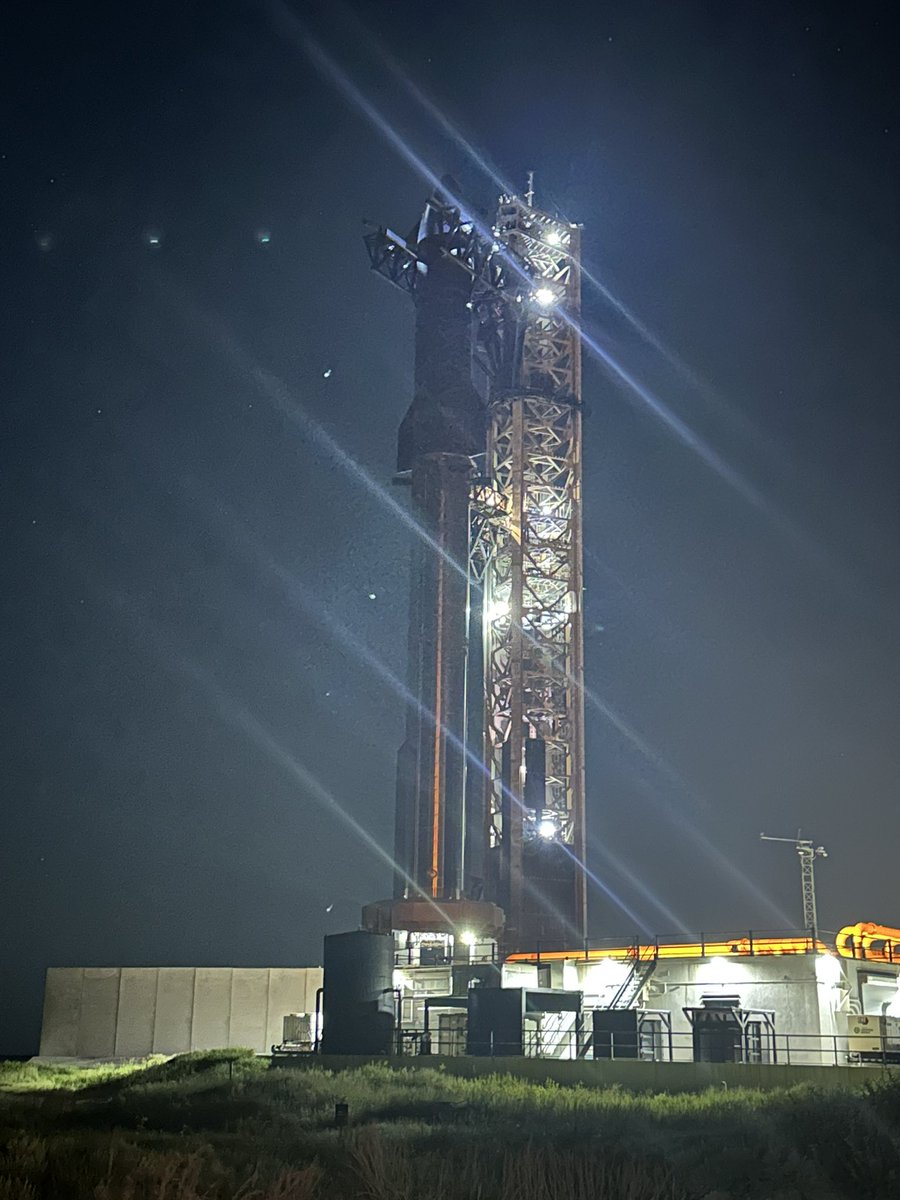 VisitBocaChica's tweet photo. Good night #Starship! Tomorrow, you make history again! 🚀 #BocaChica #StarshipCountdown 🙏🏾🤞 https://t.co/sm1SGmn84F