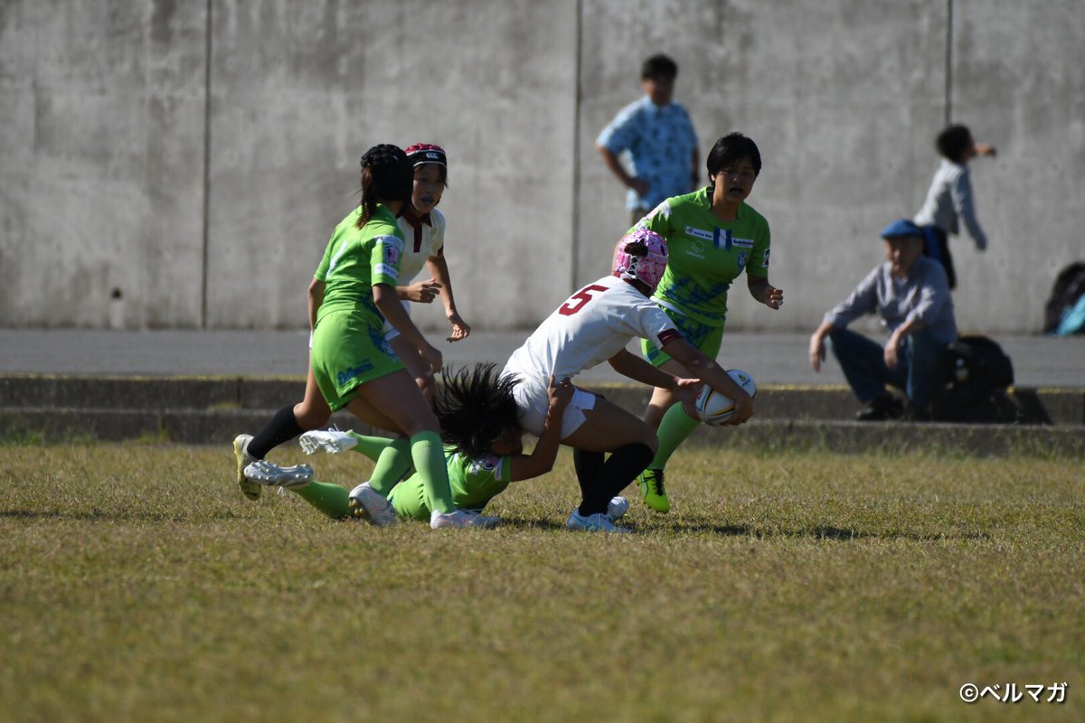 bellmaga_12's tweet photo. CAPITAL WOMENS SEVENS 2024 横浜ラウンド
湘南ベルマーレラグビーセブンスは、早稲田大学ラグビー蹴球部 女子部から1トライを奪いました。
#bellmare
#bell7
#湘南ベルマーレラグビーチーム
#rugbygirls
#rugby7s
#capitalwomenssevens2024
#CWS2024
#ベルマガ https://t.co/07I9lXYPfk