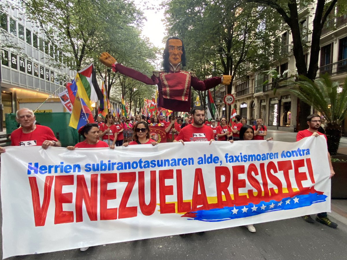 Consulado General de Venezuela en Bilbao tweet media