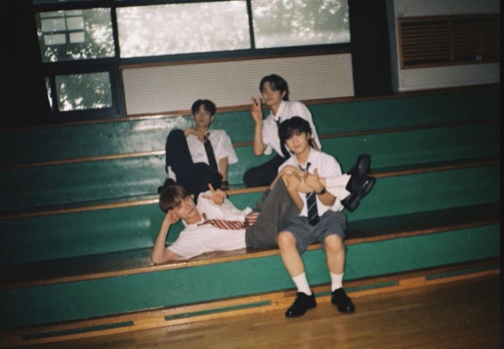 alltime_hero's tweet image. 넷중에 누가 우리 할머니 첫사랑이게