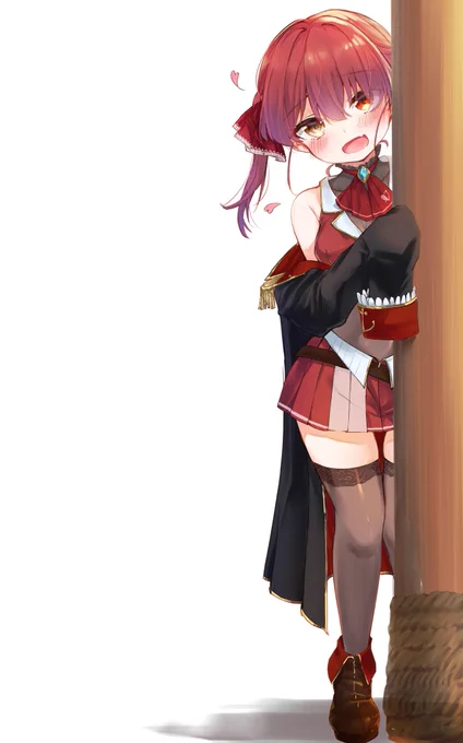 ひょっこりチラチラ船長アクスタにして机に置いたら作業中常に見られて幸せになるのでは #マリンのお宝 