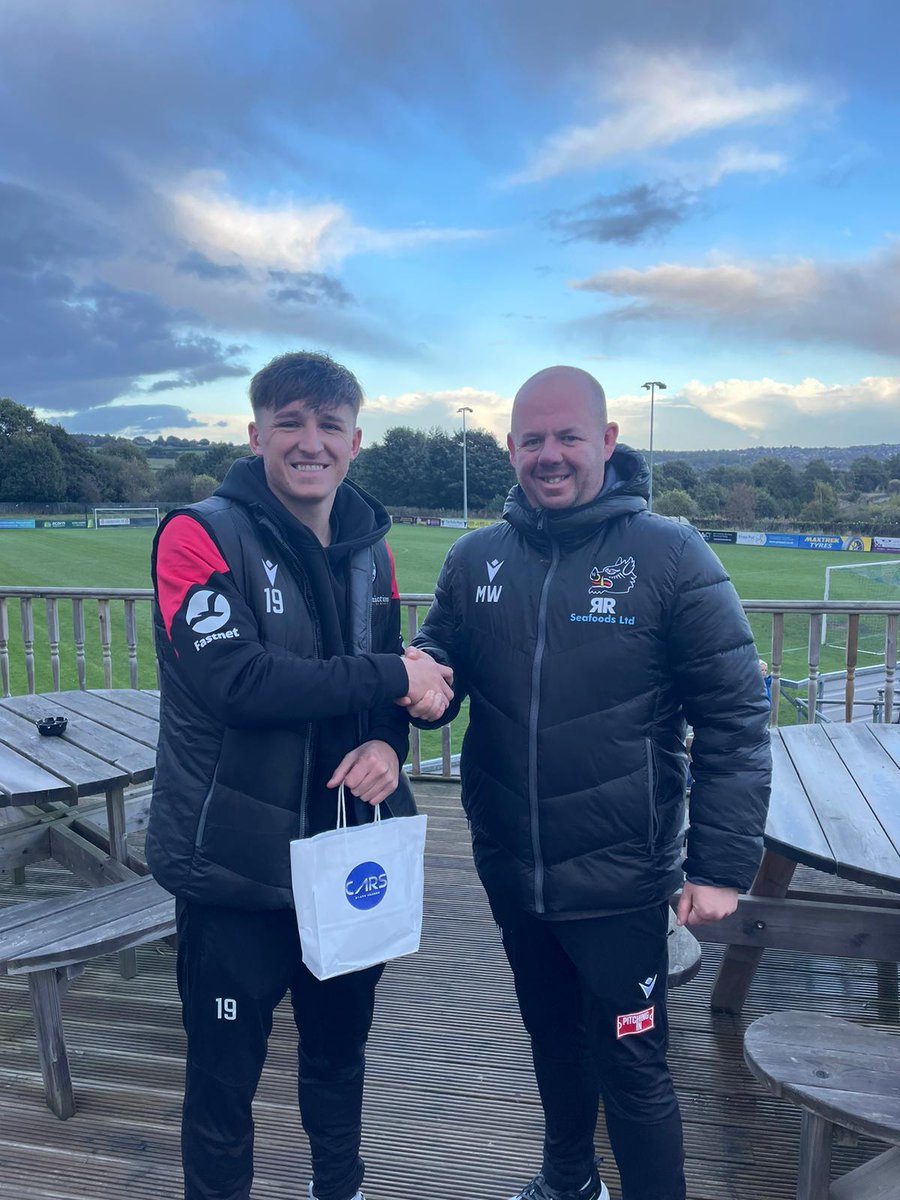 𝐂𝐀𝐑𝐒 𝐌𝐚𝐧 𝐨𝐟 𝐭𝐡𝐞 𝐌𝐚𝐭𝐜𝐡 ✅

Tom Jamo picked up the award yesterday and was awarded the CARS Valet package and Coach House Voucher 🤝

The defender was superb at the back, along with the rest of our backline 🧱

#OneBoro