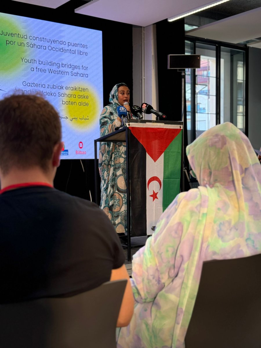 iyfsws2024's tweet photo. The third edition of the IYFSWS is wrapping up today!🇪🇭
At the moment, the international delegations and the organizers are presenting the conclusions of the Forum🌍, built in the workshops through the intellectual and dialectical work of the participants💡
#FreeSahara #iyfsws https://t.co/0UYnhVi0i1