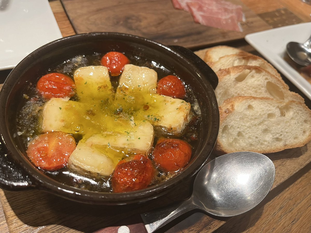 cocoboy0729's tweet image. 美味しい料理と美味しいスパークリングワインで気持ち良く酔った☺️

#log50