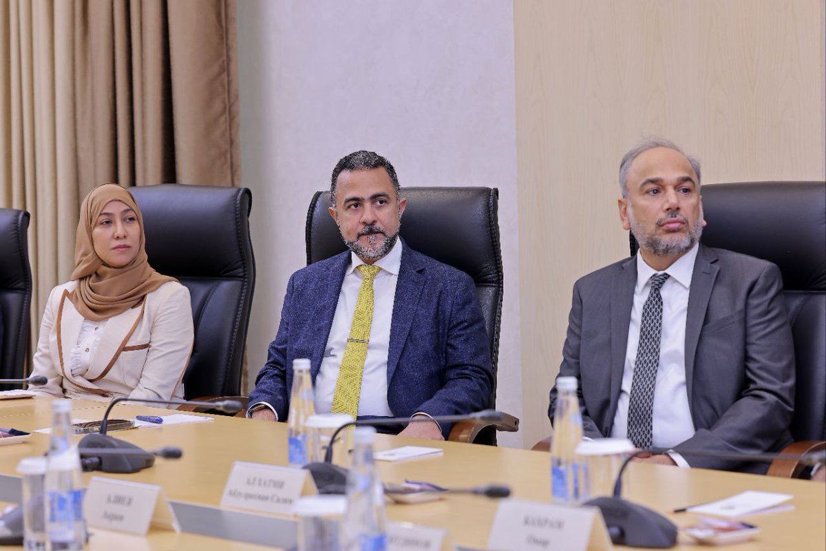 OmanEmbassyUZB's tweet photo. التقى ناصر بن سليمان الحارثي نائب رئيس جهاز الاستثمار العماني ورئيس مجلس إدارة  "أسياد" في 11 أكتوبر الجاري بمعالي وزير الاستثمار والصناعة والتجارة الأوزبكي، حضرت اللقاء سعادة السفيرة السيدة وفاء البوسعيدية كما حضر اللقاء المهندس عبدالرحمن الحاتمي الرئيس التنفيذي لأسياد. https://t.co/Ndu5oaQGF0