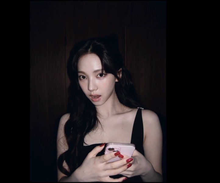 clairdelunnette's tweet image. saturday night would’ve been much more fun with you