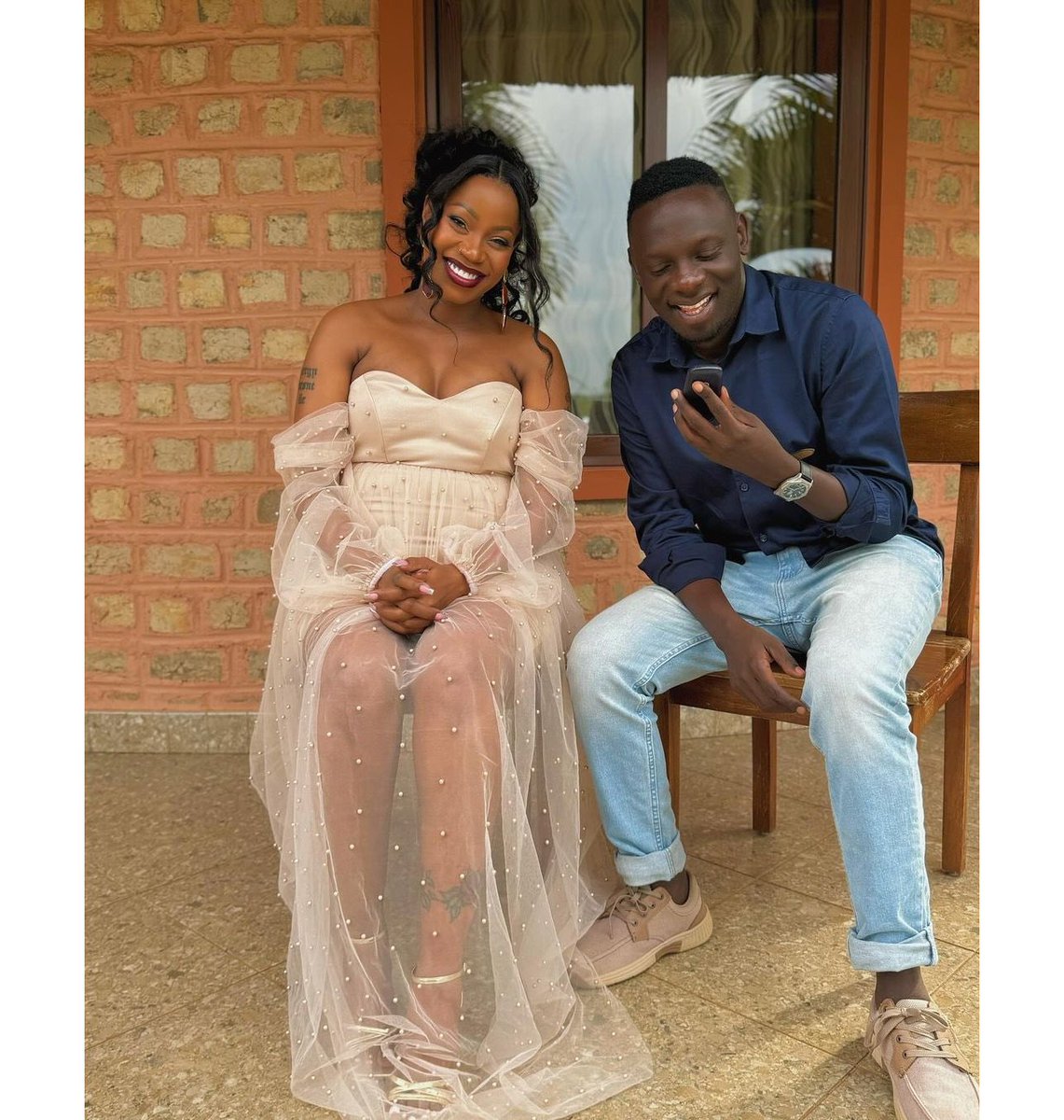 ErrandEase's tweet photo. New moms, we’ve got your back! With Errand Ease, focus on your little one while we handle the rest. From grocery runs to household tasks, our flexible and reliable service is here to give you peace of mind.💕 Try us today for a stress-free post-pregnancy life!#NewMomLife #Sheebah https://t.co/OD3cEbX4O0