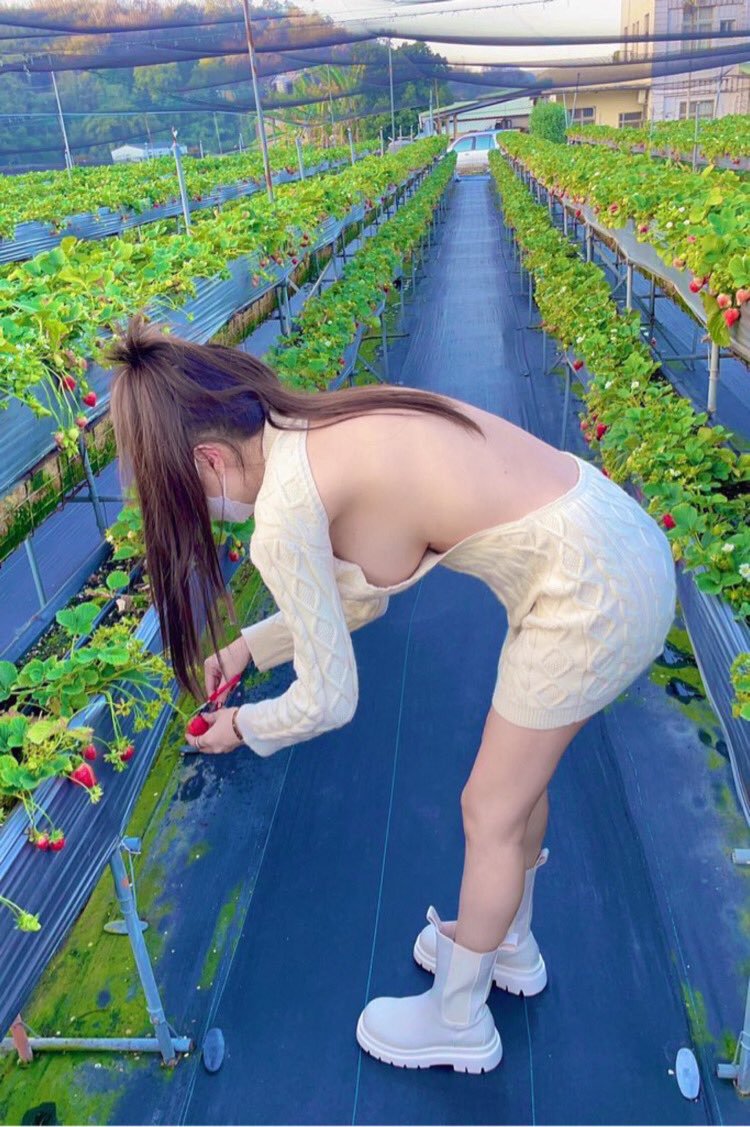 조용히 옛사 한장~
#섹트 #맘눌뎀 #변녀 #일탈 #펨돔