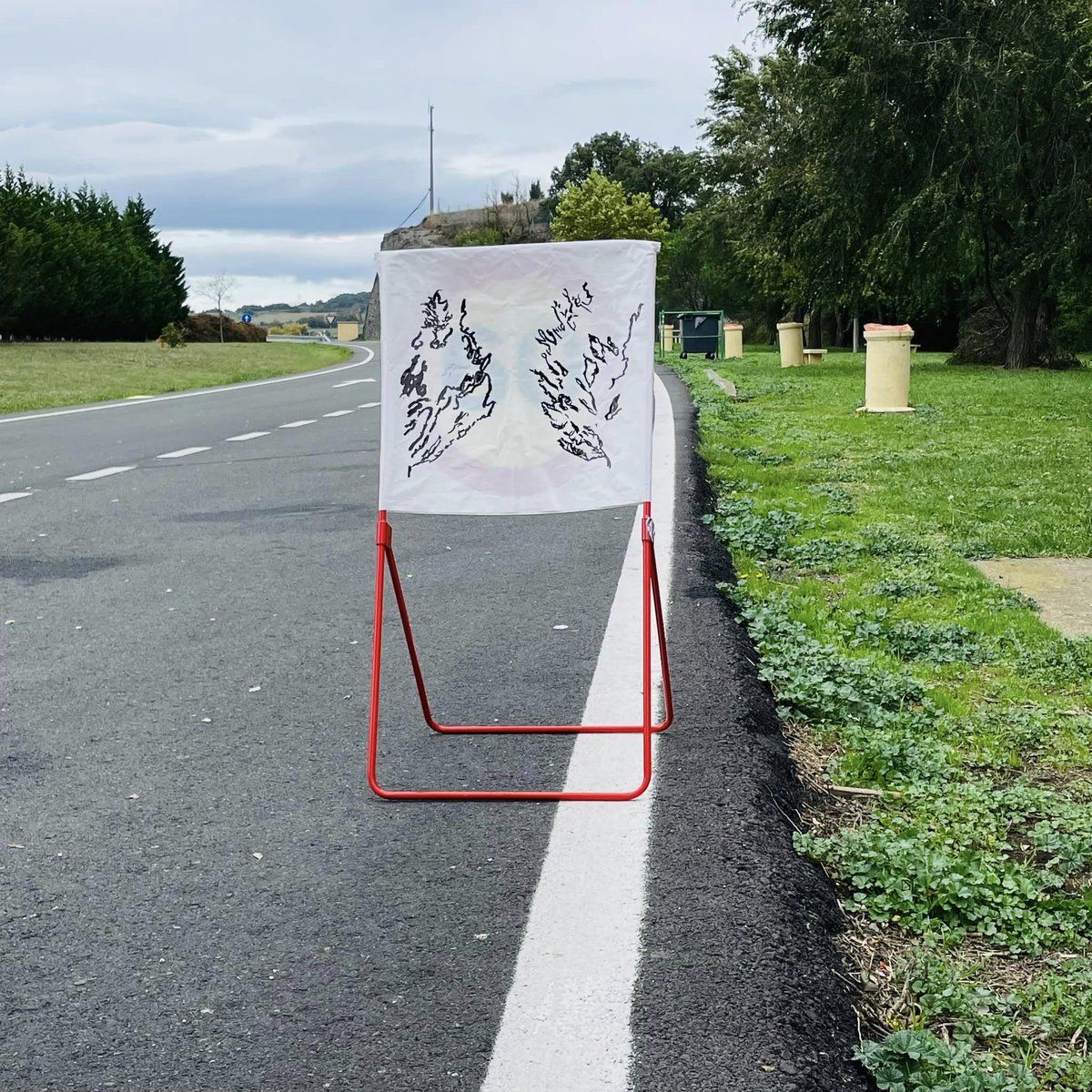 Maushaus_Arq's tweet photo. Muchas gracias autonautas que os habéis sumado al viaje, lo hemos pasado genial!
#Autonautak #JEP2024 @eai_iae_ #gasolineragoya #garajesanmames #unspected #patrimonioracionalista #movimento #tipografia #leticiagarcia #ionmunduate #francoischastanet #caroldunlop #cortazar https://t.co/oElZGEsp3D