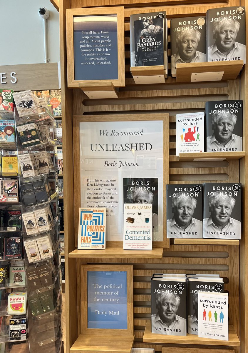 <a href="/marcuschown/">Marcus Chown</a> @NotaTory67 <a href="/cheltfestivals/">Cheltenham Festivals</a> #Waterstones #Bournemouth yesterday. I wonder if my amended display lasted all day!
