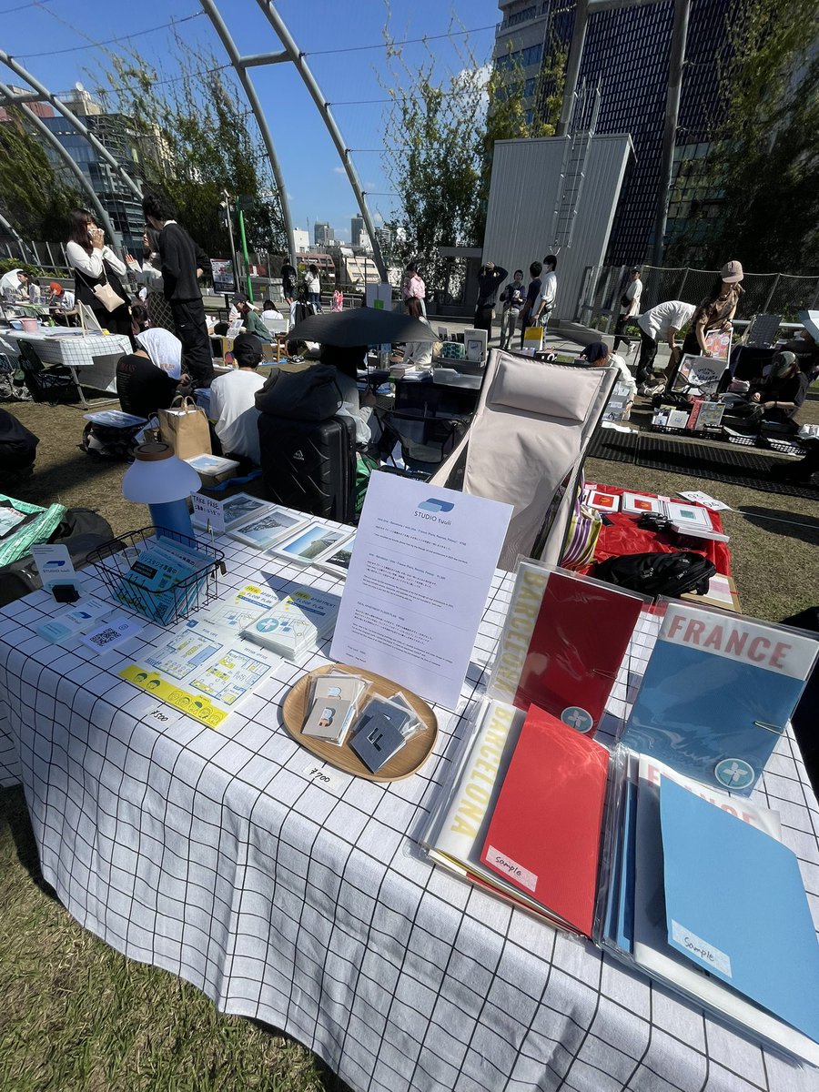 昨日のZINE PARK大盛況でした！
ありがとうございました。
また1月にお会いしましょう🙌🏻
<a href="/zinefarmtokyo/">ZINE FARM TOKYO（ZINEフェス主催/リソスタジオのメンバー募集中）</a>