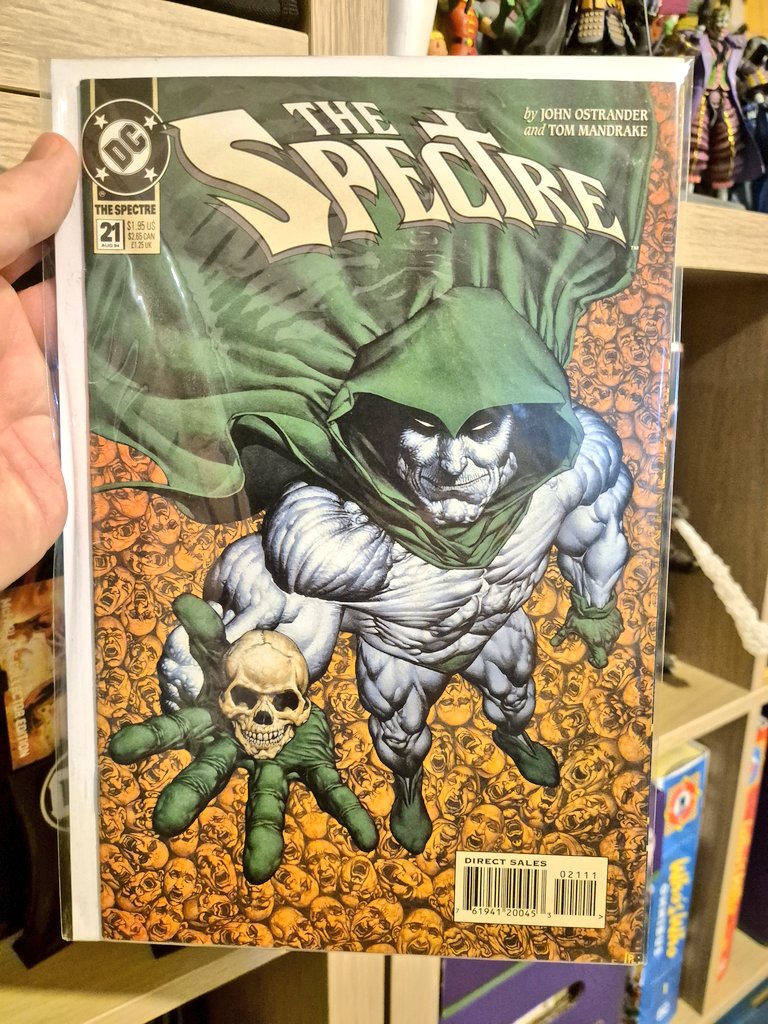 fredtarget's tweet photo. Chaque jour une cover qui t empêche de dormir 😱😱😱😱
C'est le #spookymonth 
The Spectre 21 d août 1994 avec une cover effrayante de Phil Winslade
#dccomic #Halloween2024 #spookycomics #DC_Comics #comics https://t.co/LDv1pmvnNL