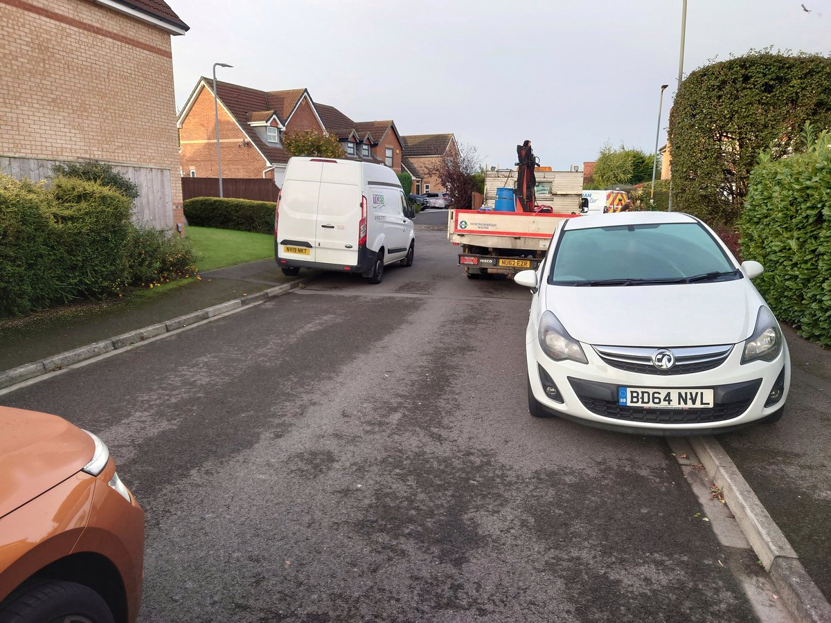 Starting to get annoyed with people and companies using the street as a personal carpark. I have reported the TCES (<a href="/MbroCouncil/">MiddlesbroughCouncil</a>) van to <a href="/stocktoncouncil/">Stockton-on-Tees Borough Council</a> and they have done nothing about it. <a href="/nwater_care/">Northumbrian Water</a> obviously thought people don't go out on a Sunday morning at 0815hrs.