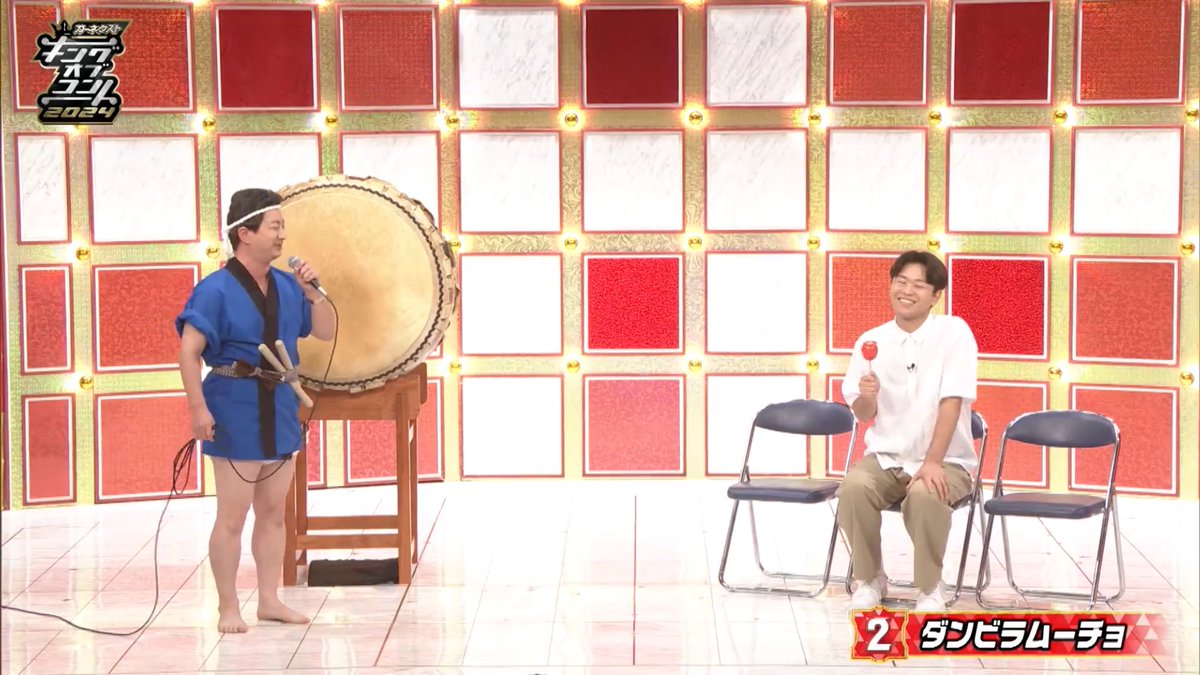 momonouti0's tweet photo. あまりにも足を出し過ぎているお笑いがこの世で一番面白い https://t.co/U2lNSd4xCt