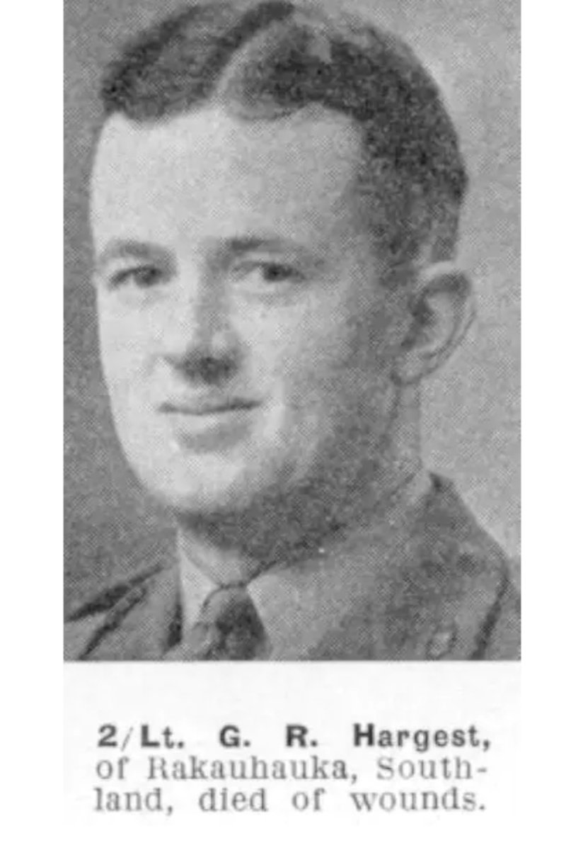 A promise kept. 

24 years ago I visited the grave of Alfred Hargest, killed on the Somme. 

In June, I saw his brother James Hargest, KIA in Normandy as NZ's representative for the D-Day landings, in Aug 44.

Today, I saw Geoffrey, James' son, killed at Cassino, March 44.