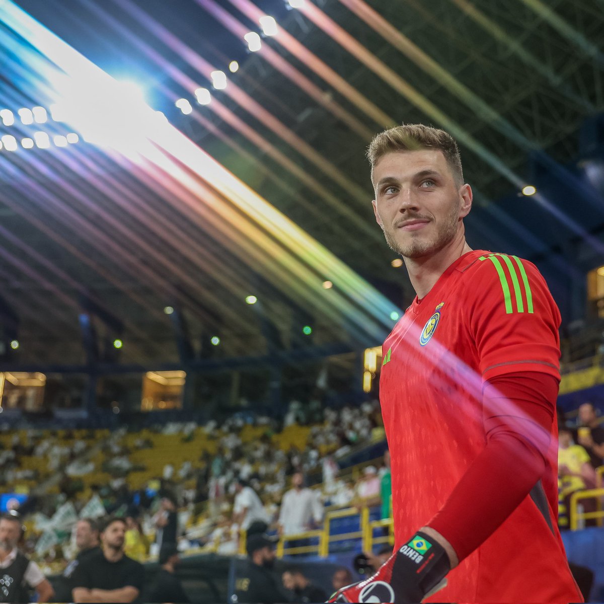 SPL's tweet photo. 💫🇧🇷🧤

#دوري_روشن_السعودي | #للجماهير https://t.co/LMBuDCxgGc