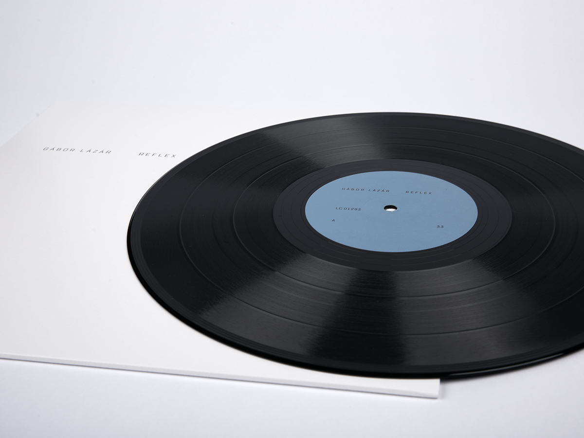 raster_raster's tweet image. Finally in stock: @gabor_lazar »Reflex«

raster-raster.bandcamp.com/album/reflex

Pre-orders will be shipped next week.

#rastermedia #gaborlazar #reflex #electronicmusic #percussion #synthesizer #techno