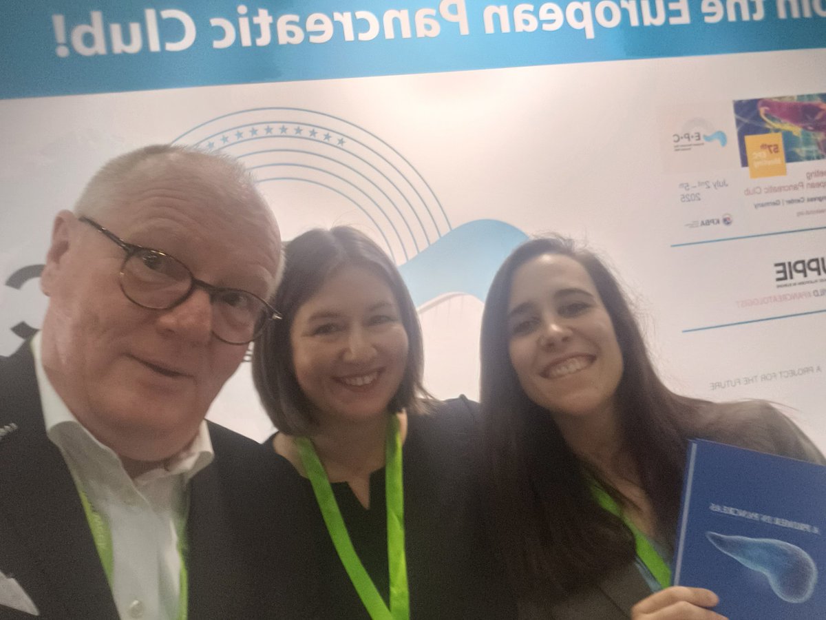 Dana Sochorova (@sochorovadana) on Twitter photo 📢 #thecentralorgan enthusiasts at #UEGWeek, come to <a href="/EurPancClub/">EPC-Europ Pancr Club</a> booth in Hall A:
✍️ be lucky to get #bluebook signed by @maloehr1
🗨 ask #pancreas2000 participants how <a href="/EurPancClub/">EPC-Europ Pancr Club</a> supports clinicians to become 💫
<a href="/YouppiePancreas/">YOUPPIE Pancreas</a> <a href="/lelecapurso/">Gabriele Capurso MD, PhD🇺🇦</a>
<a href="/CSKnoph/">Cecilie Siggaard Knoph</a> <a href="/Lguilabert1/">Lucía Guilabert</a> 📢 #thecentralorgan enthusiasts at #UEGWeek, come to <a href="/EurPancClub/">EPC-Europ Pancr Club</a> booth in Hall A:
✍️ be lucky to get #bluebook signed by @maloehr1
🗨 ask #pancreas2000 participants how <a href="/EurPancClub/">EPC-Europ Pancr Club</a> supports clinicians to become 💫
<a href="/YouppiePancreas/">YOUPPIE Pancreas</a> <a href="/lelecapurso/">Gabriele Capurso MD, PhD🇺🇦</a>
<a href="/CSKnoph/">Cecilie Siggaard Knoph</a> <a href="/Lguilabert1/">Lucía Guilabert</a>