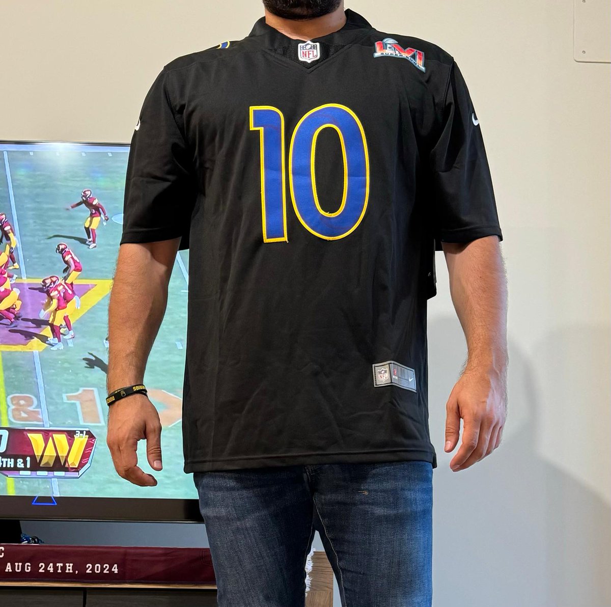 Hoy toca ver NFL y con esta cami de <a href="/SportsCitySS/">SportsCitySS</a> mejor q mejor.