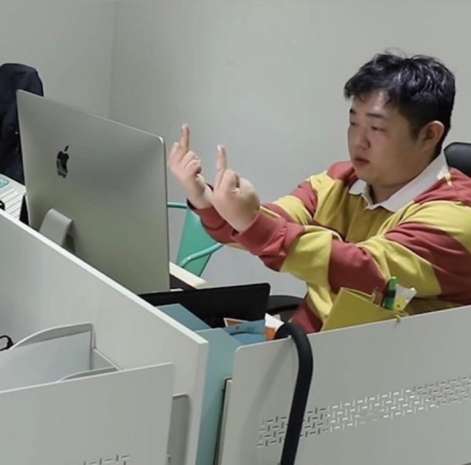 초록 tweet media