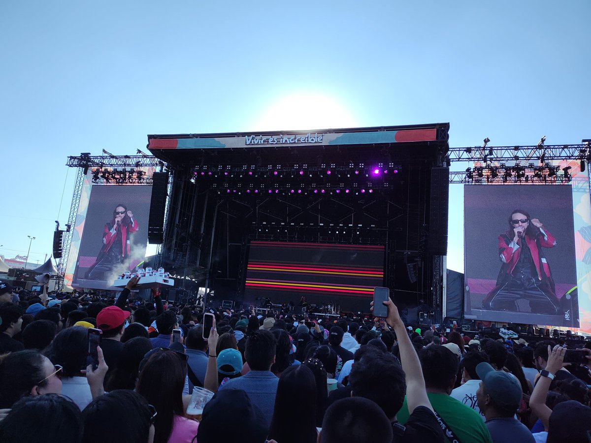 pineapp_studio's tweet image. Vivir es increíble #pulsognp