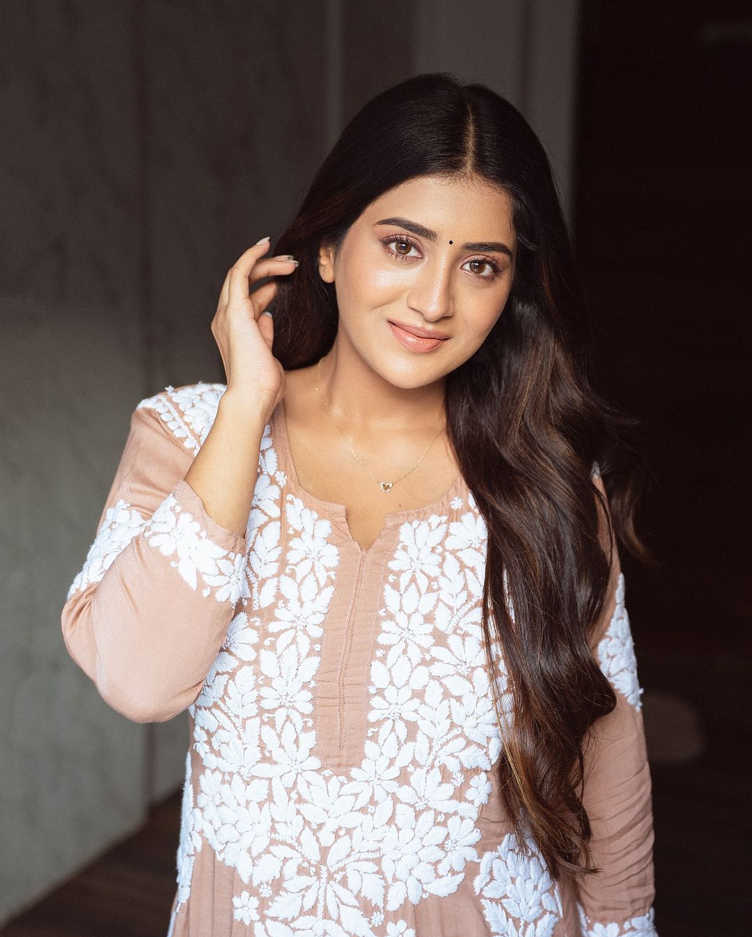 GZwj6juX0AMfKu0?format=jpg&name=large