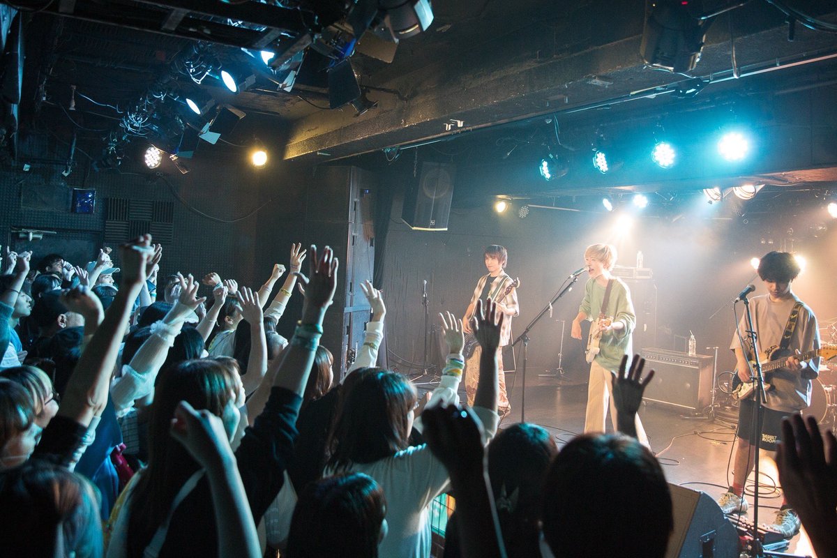 the_quiet_room's tweet photo. 🐳 𝗧𝗛𝗔𝗡𝗞 𝗬𝗢𝗨 🐳

10/13(日)
#MINAMIWHEEL2024 

SUNHALLにお集まりいただき
ありがとうございました🫰

大阪にはツアーで帰ってきます !!
1/19(日)梅田Shangri-la
🎫最速先行明日10/14(月祝)23:59まで!
▷https://t.co/nPdk9GSZIT

📸@uno_ukico 
#クワルー https://t.co/74UelBhvPP