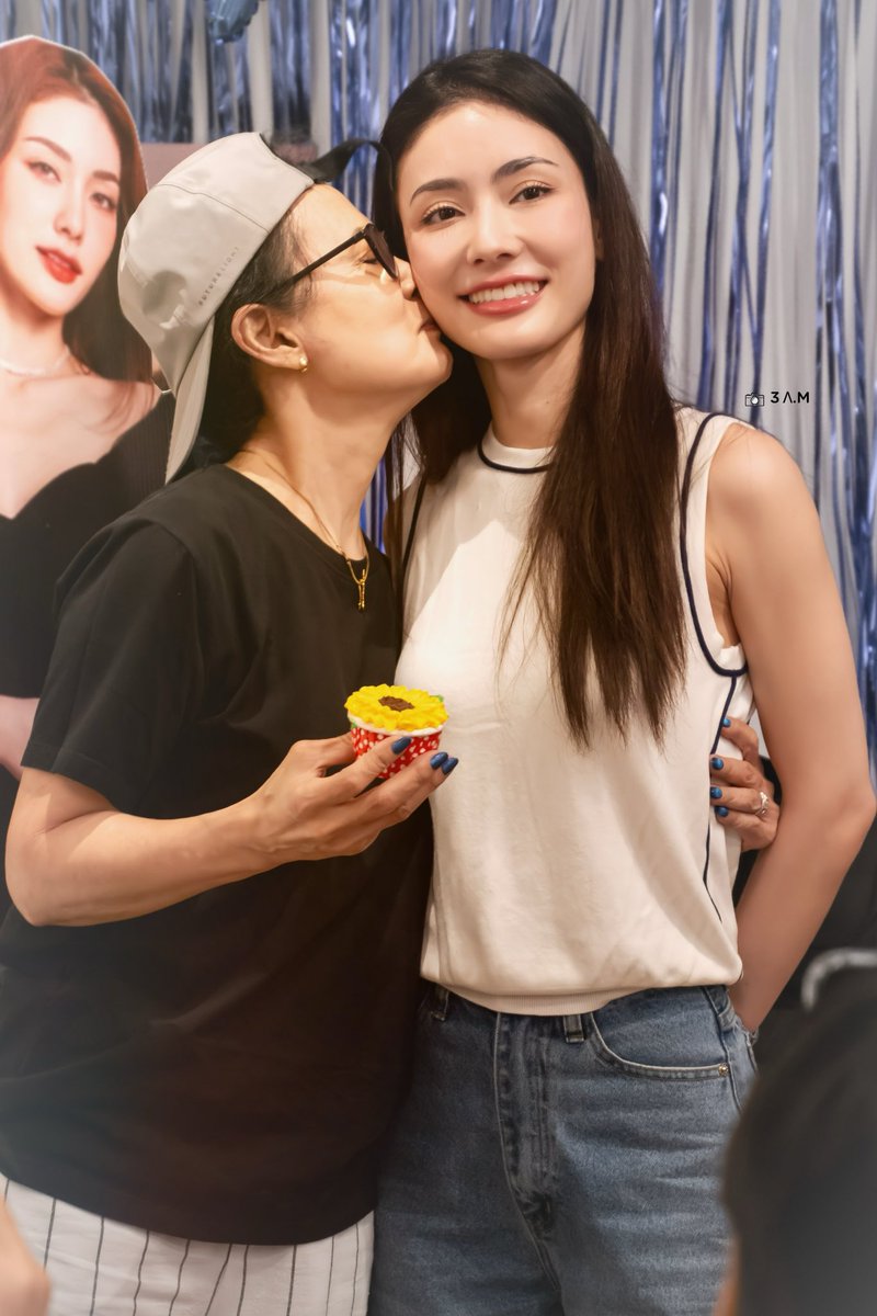 สิ่งนี้น่ารักมากกกกกกก 🥹🫶🏻

#HAPPYMEENADAY27TH
#มีนาริณา #meenaxrina