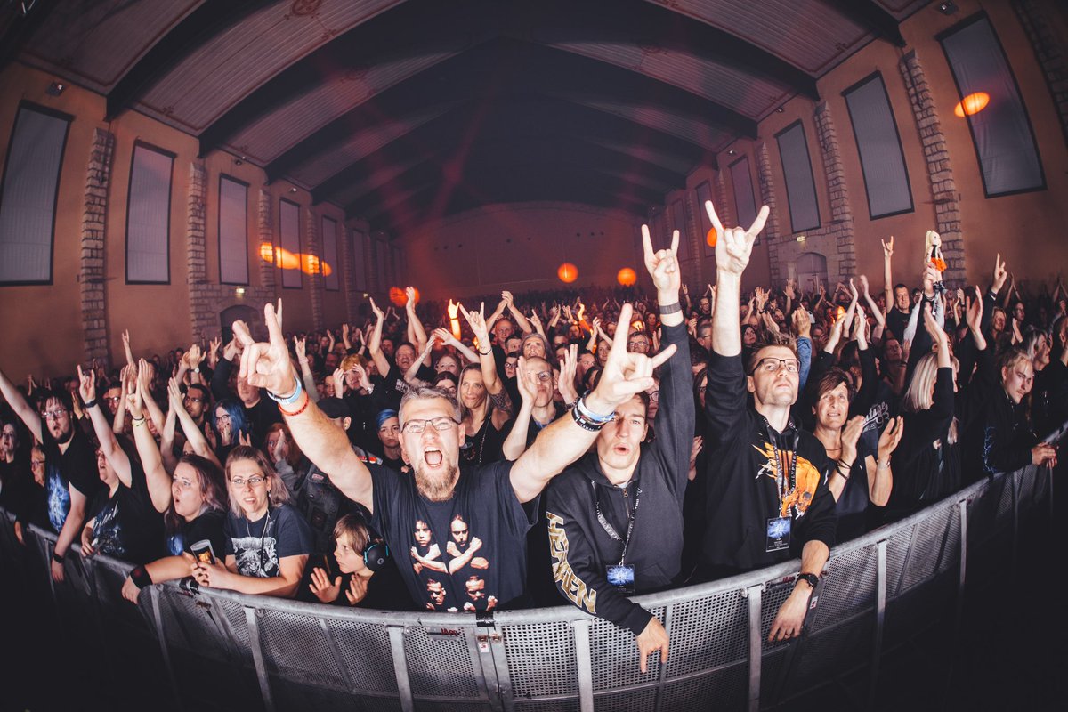 theravenage's tweet photo. Dresden - It was our pleasure… see you next time 🤝

The Ravens have descended upon Berlin - See you at the Columbiahalle at 19:45 

📸: @maxshesterikov 

#dresden #columbiahalle #berlin #theravenage #music #metal #rock #rockbands #newpost #posts #tourlife #touring #phototshoot https://t.co/BBAvMKtE5p
