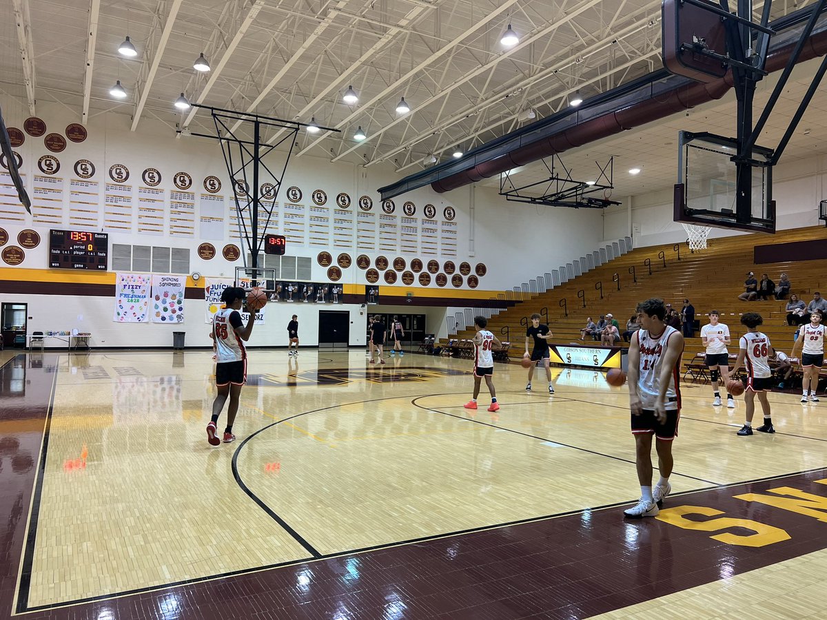 Boots on the ground here at Gibson Southern High School for my annual trip down to the Pocket City Fall League.

Looking forward to seeing some of the best prospects in and around the Evansville area!