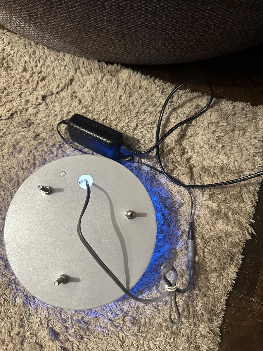 lee aplin tweet media