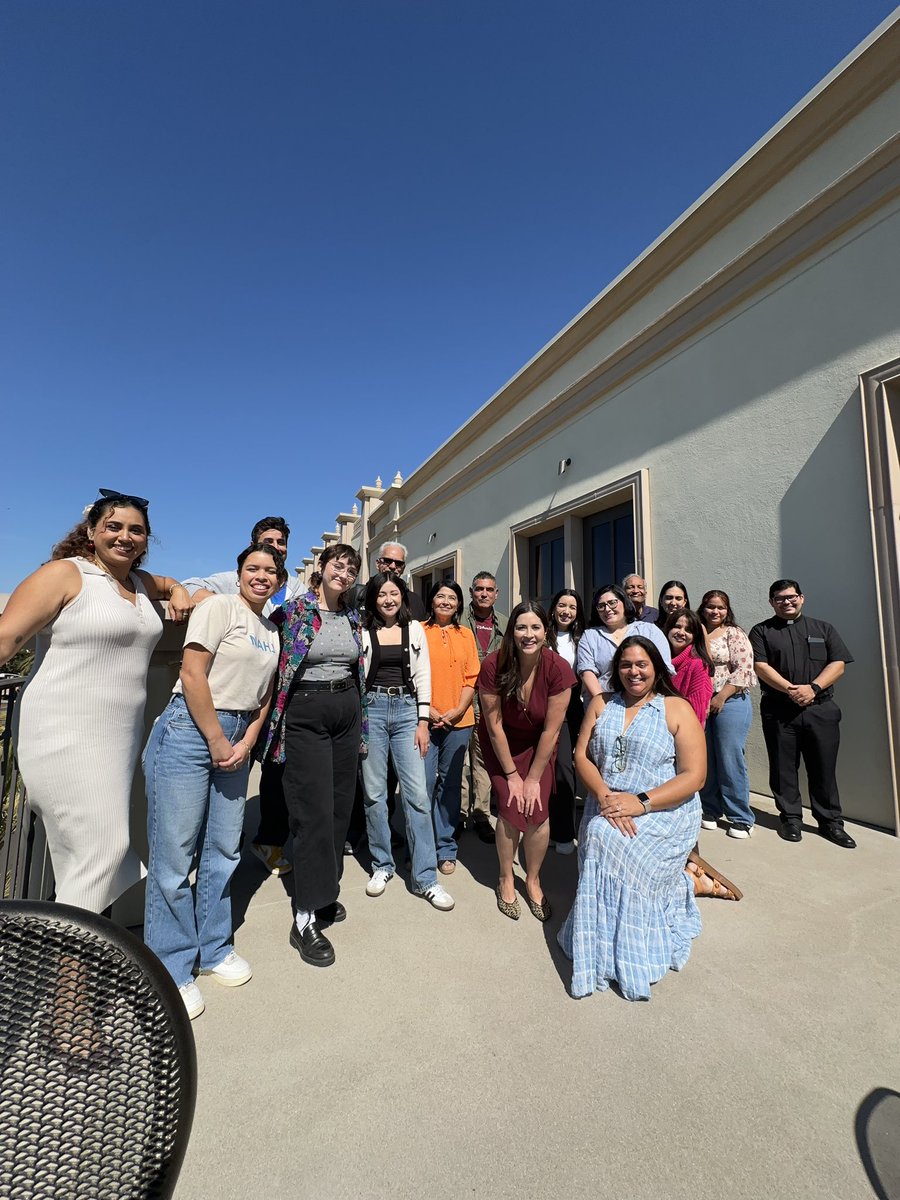 Presspasslc's tweet image. Our @NAHJSDTJ social media panel was a hit. @gracias to @uofsandiego for hosting, and our sharp panelists @bellamayaross Kristin Valdivia, @HederCasas hasta pronto!