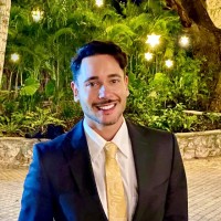 tetasdeofelia's tweet image. Hay que recordarle a nuestros hijos para que ellos le recuerden a todos q Jonathan Mauri, hermano de la exministra de Deportes, Carolina Mauri, es el hijueputa más gran que ha parido una madre costarricense. Ese apellido debe borrarse de nuestra historia patria. Trabaja en Roche.