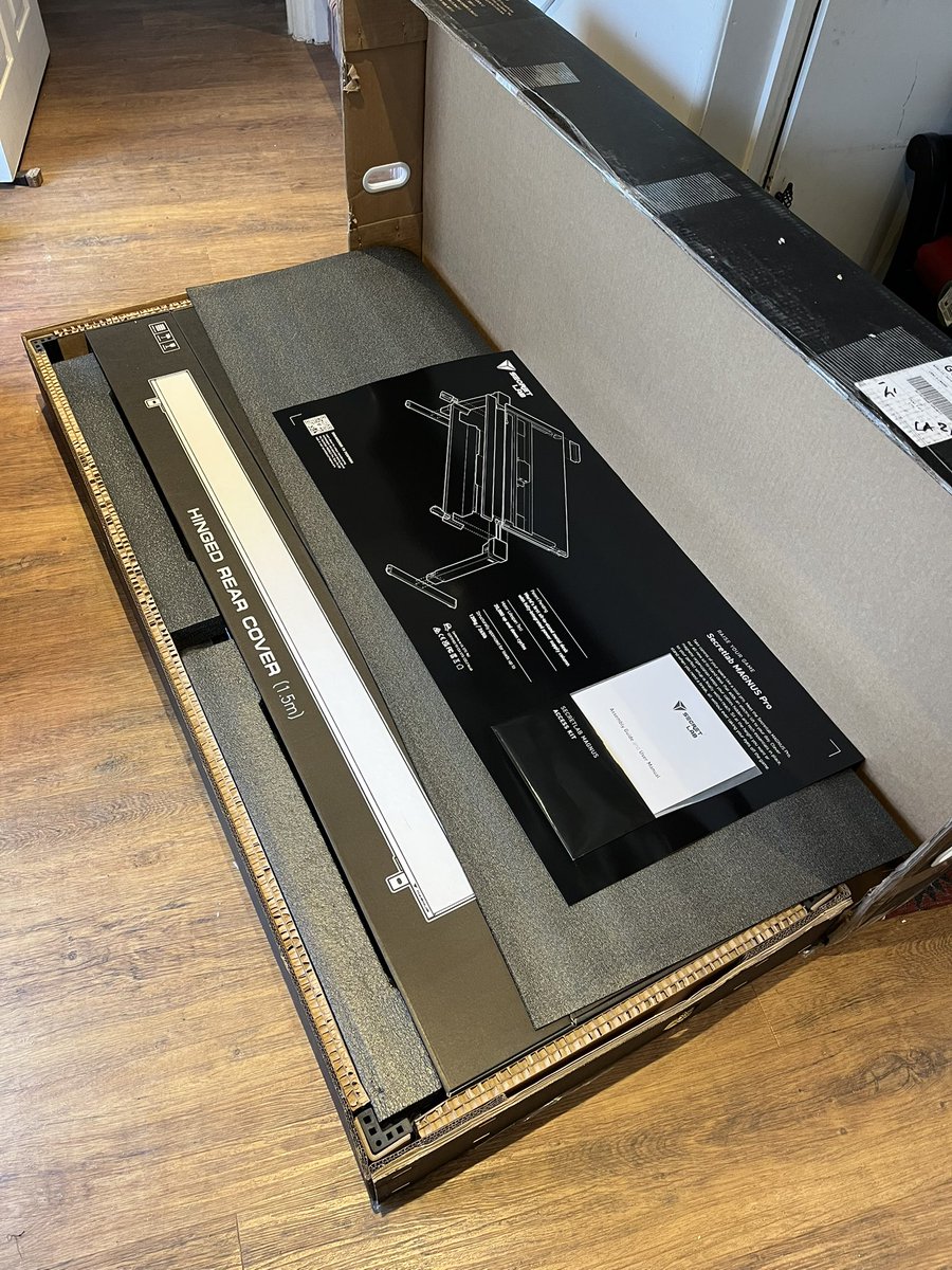 Just starting to unbox the <a href="/secretlabchairs/">Secretlab</a> Magnus Pro desk… Sunday afternoon vibes …