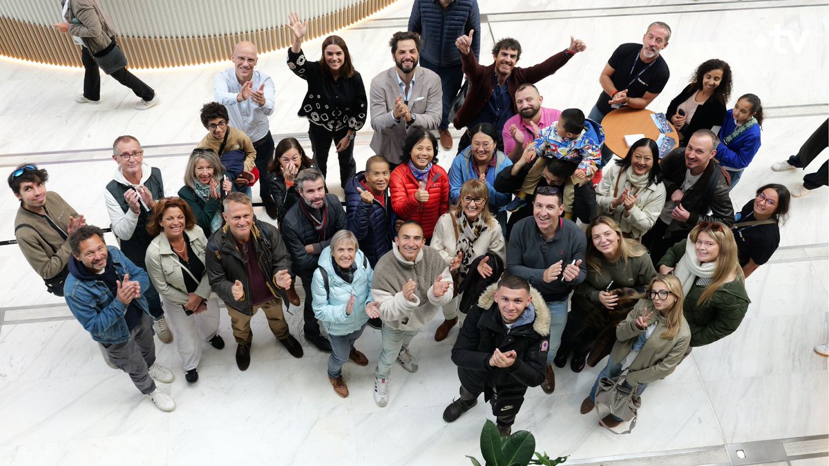 France Télévisions (@francetele) on Twitter photo 📺 👫 #PortesOuvertesFranceTV | Clap de fin des journées portes ouvertes à <a href="/Francetele/">France Télévisions</a> !
Ensemble, on a profité, on a visité, on a échangé à Paris, en régions et en Outre-Mer.
On a déjà hâte de se retrouver l’année prochaine. 🫶 📺 👫 #PortesOuvertesFranceTV | Clap de fin des journées portes ouvertes à <a href="/Francetele/">France Télévisions</a> !
Ensemble, on a profité, on a visité, on a échangé à Paris, en régions et en Outre-Mer.
On a déjà hâte de se retrouver l’année prochaine. 🫶