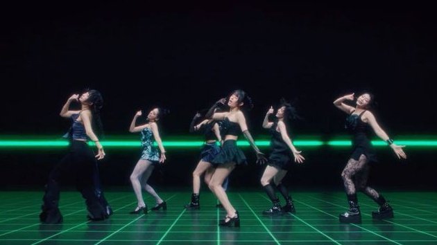 UpdateKGirls's tweet image. 🚨CITE e OPINE (versão músicas do EVERGLOW): o show do grupo acontece HOJE no Terra SP e para animar vocês vamos de interação especial! 🇧🇷✨️

📍 Os ingressos estão disponíveis no site da Shotgun. CORRE: shotgun.live/events/2024-ev…

Segue o fio! 🧶