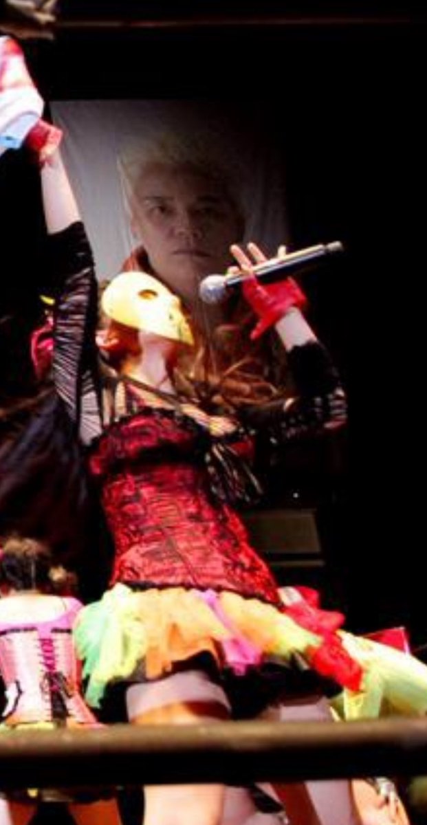 #極悪女王 一瞬で見終わりました！

地下アイドル時代に神取忍さんの
半世紀イベントで、両国国技館のリングの中でライブさせていただいたことを思い出しました！今改めて、素晴らしすぎる空間を体験させてもらえたこと、誇りに思います！ https://t.co/CMNSy1nEhQ